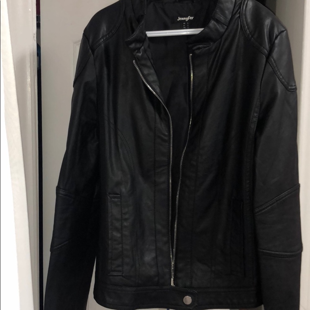 Leather jacket - Picture 2 of 2